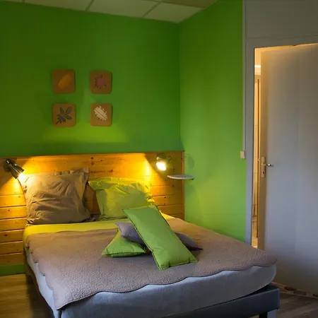 Relais D'ecouves Szálloda *